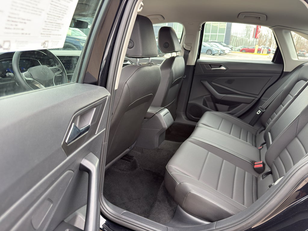 2024 Volkswagen Jetta SE Auto