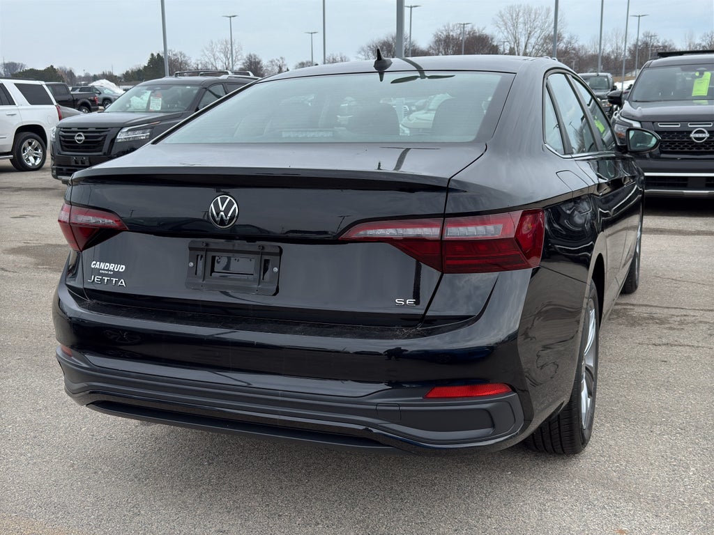2024 Volkswagen Jetta SE Auto