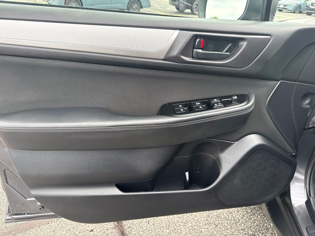 2019 Subaru Outback 2.5i