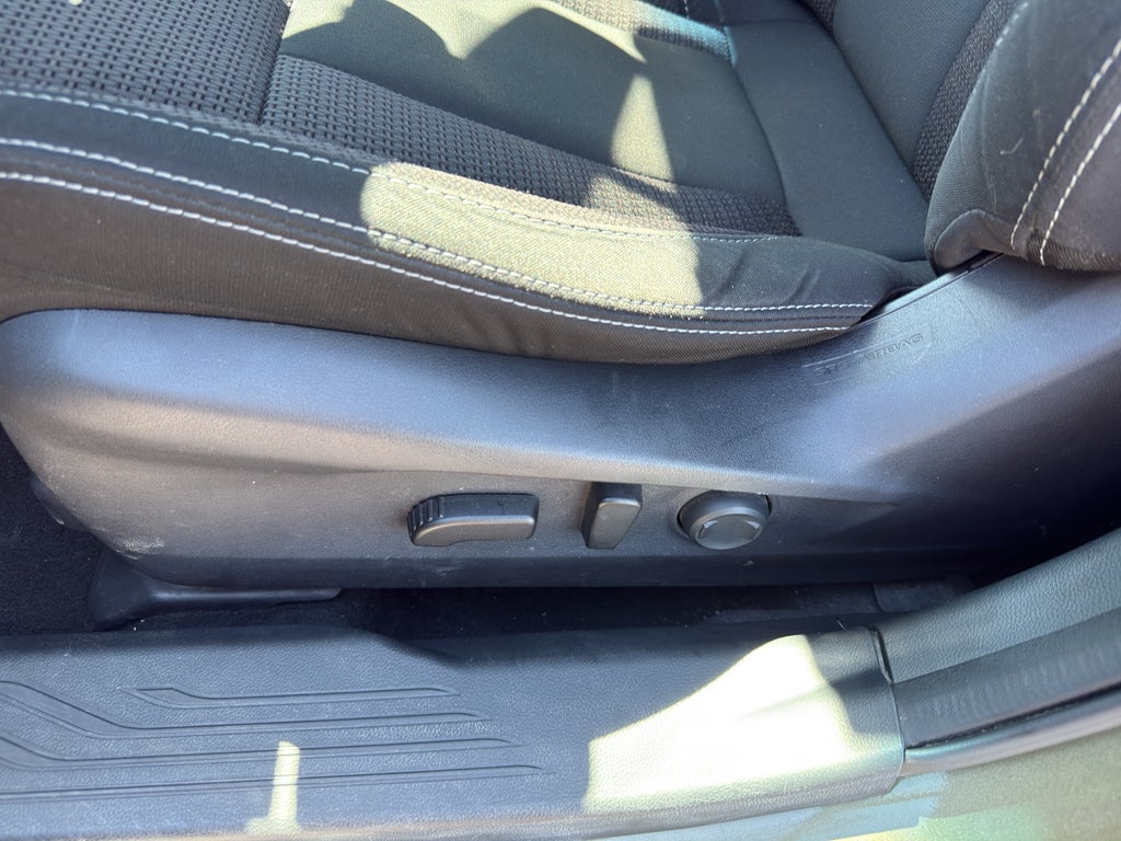2022 Subaru Outback Premium CVT