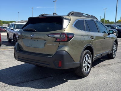 2022 Subaru Outback Premium CVT