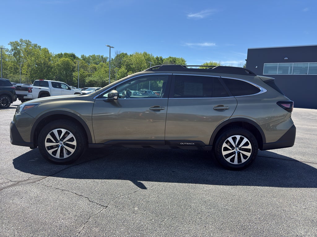 2022 Subaru Outback Premium CVT