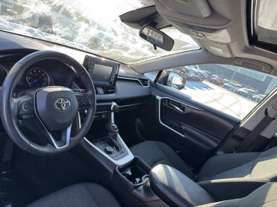 2021 Toyota RAV4 Hybrid XLE AWD (Natl)