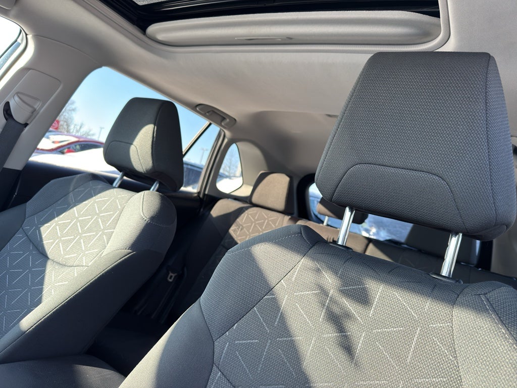 2021 Toyota RAV4 Hybrid XLE AWD (Natl)