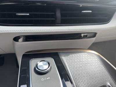 2025 Buick Enclave 4dr Avenir