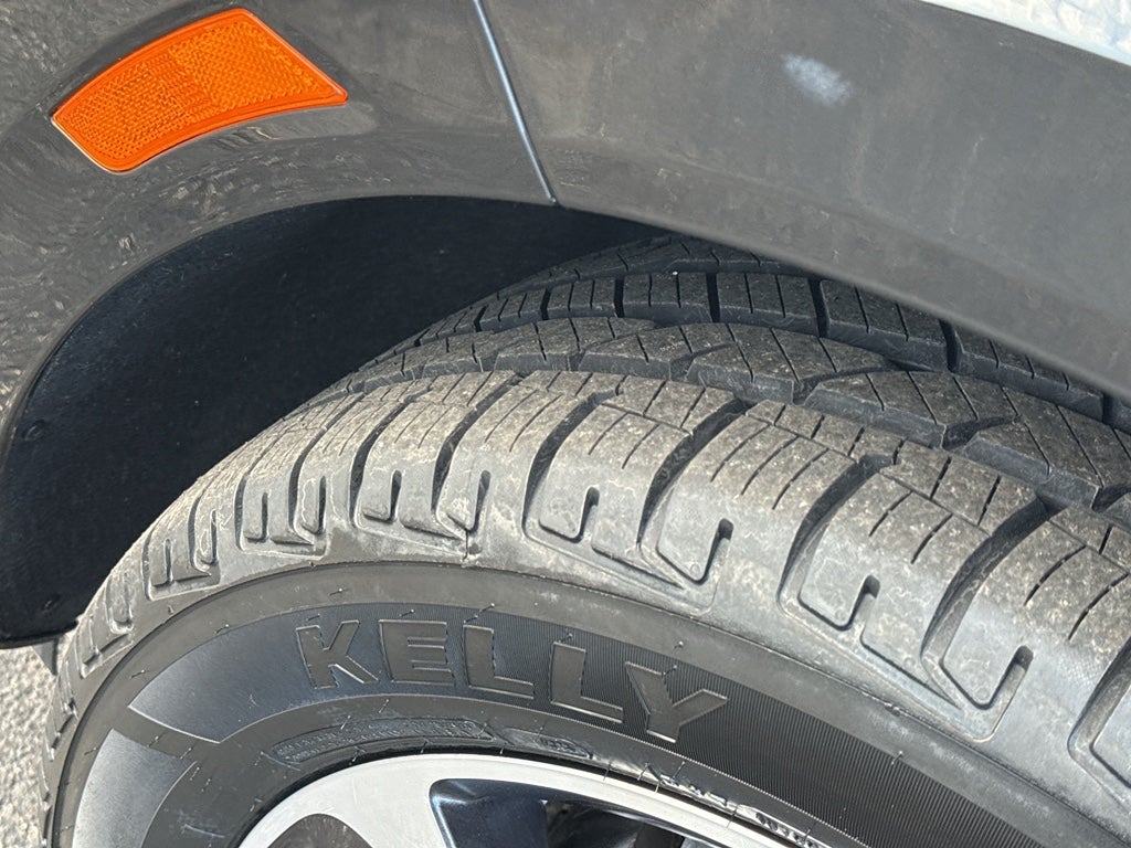 2022 Buick Enclave Essence AWD