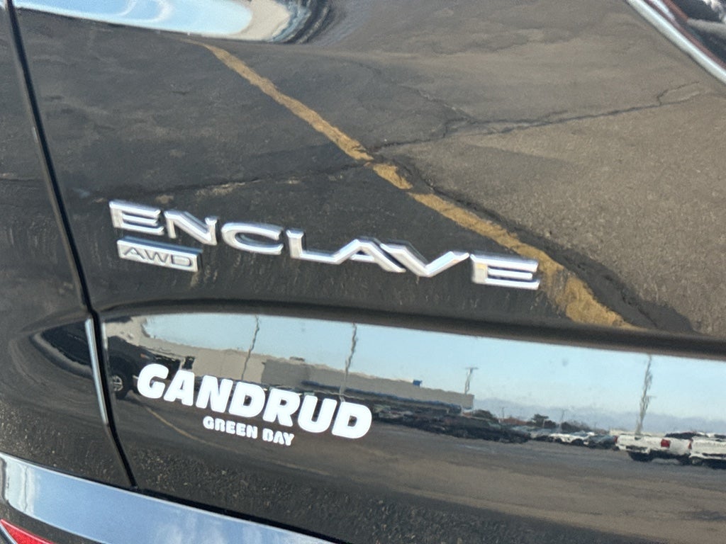 2022 Buick Enclave Essence AWD