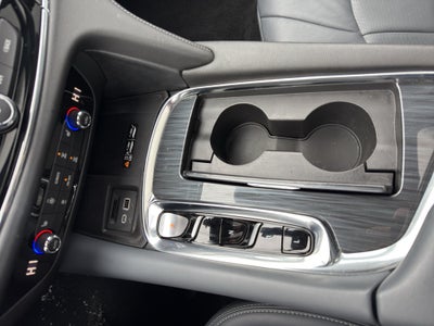 2024 Buick Enclave Essence AWD