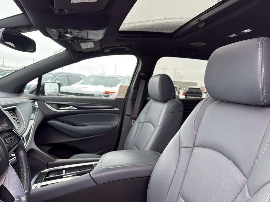 2024 Buick Enclave Essence AWD