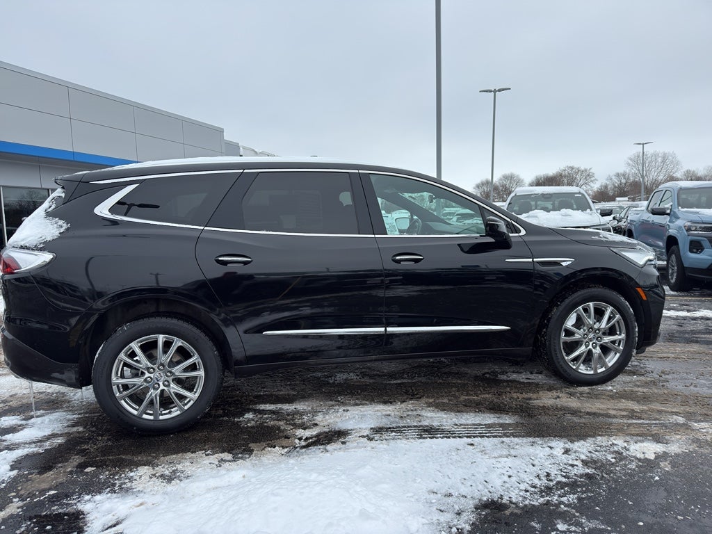 2024 Buick Enclave Essence AWD