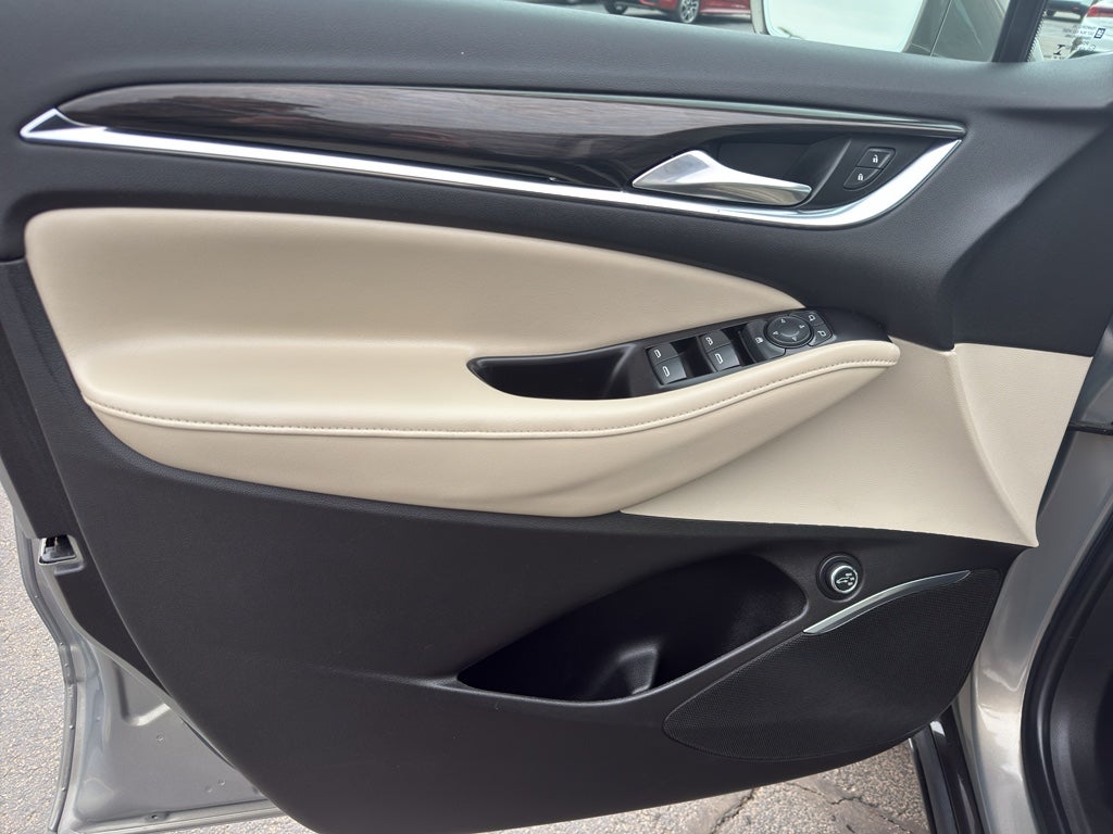 2018 Buick Enclave Essence AWD