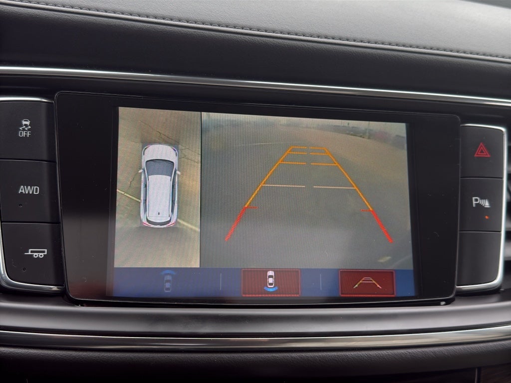 2018 Buick Enclave Essence AWD