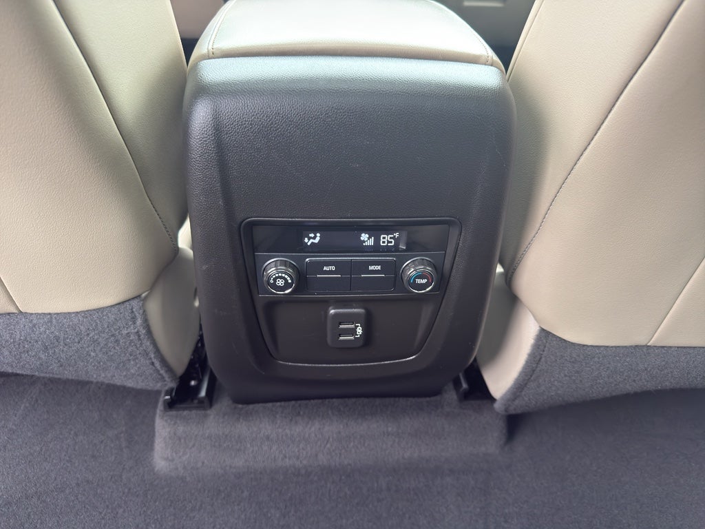 2018 Buick Enclave Essence AWD