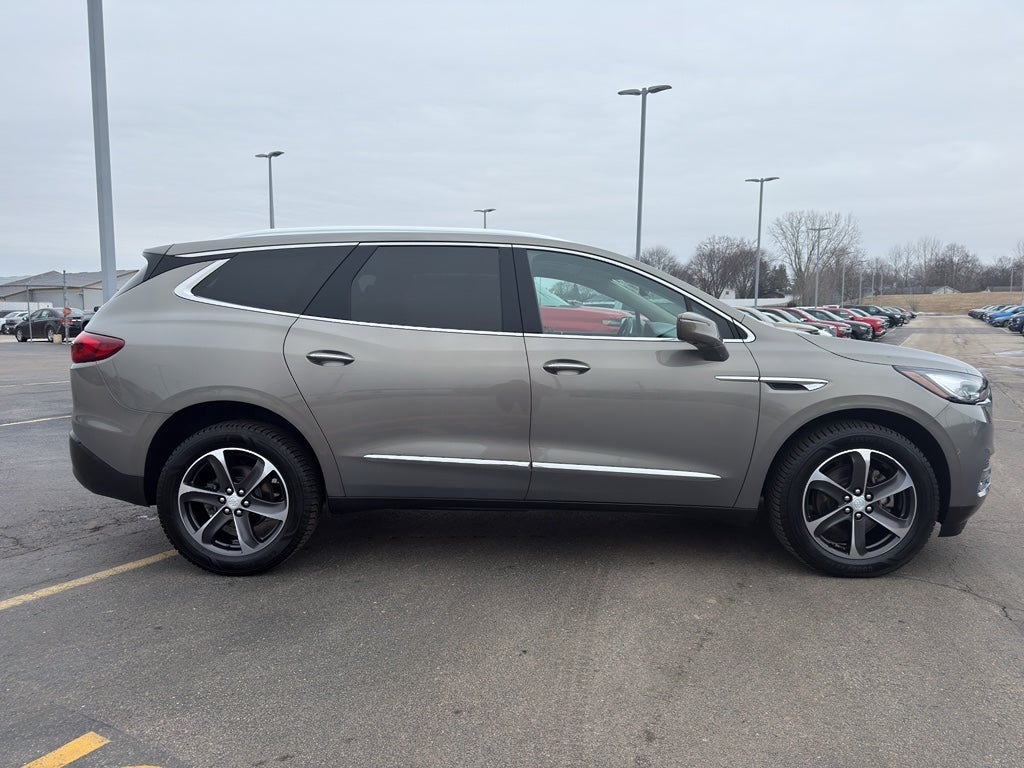 2018 Buick Enclave Essence AWD