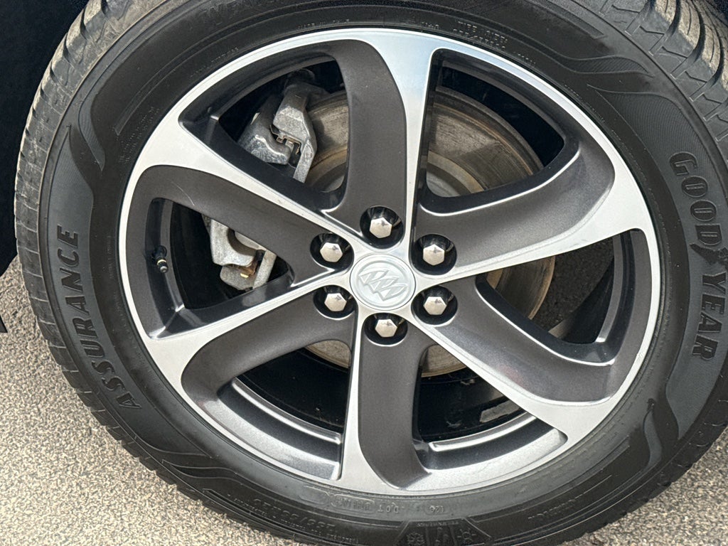 2018 Buick Enclave Essence AWD