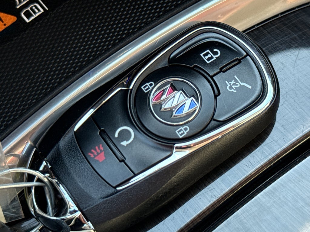 2023 Buick Enclave Essence AWD