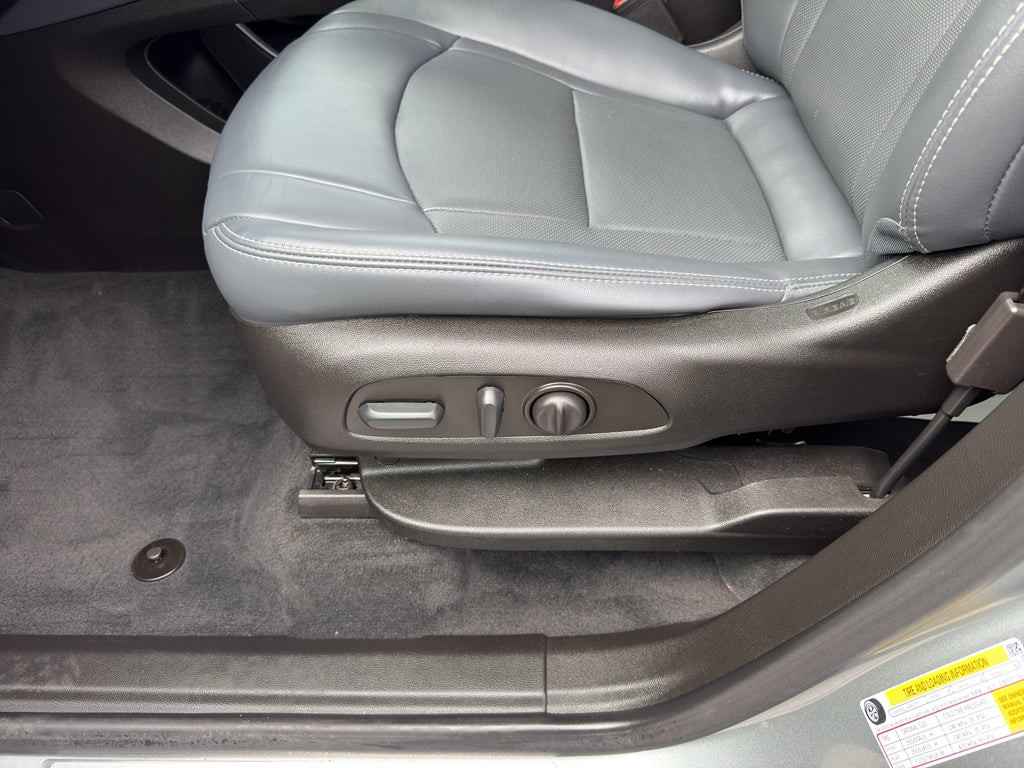 2023 Buick Enclave Essence AWD