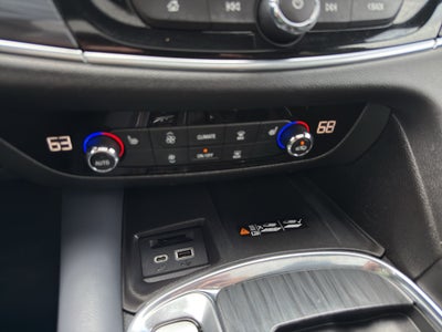 2023 Buick Enclave Essence AWD