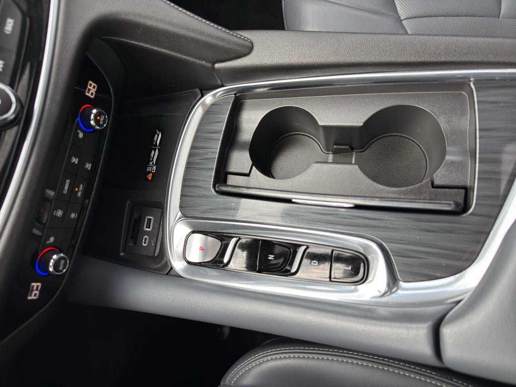 2023 Buick Enclave Essence AWD