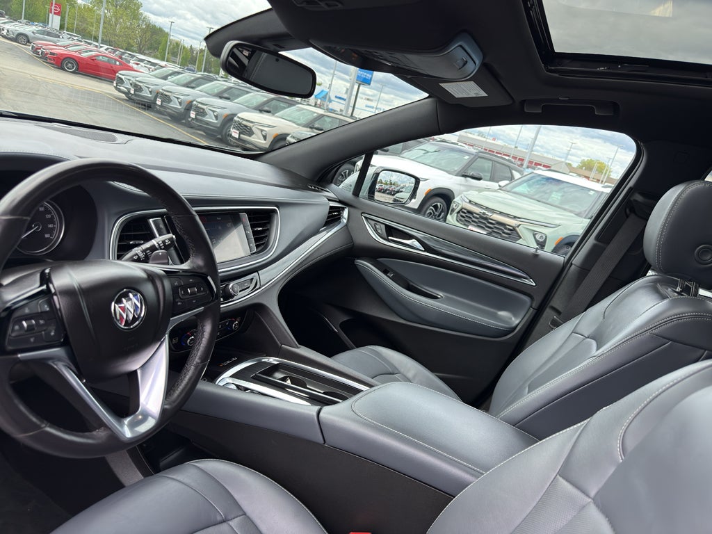 2023 Buick Enclave Essence AWD