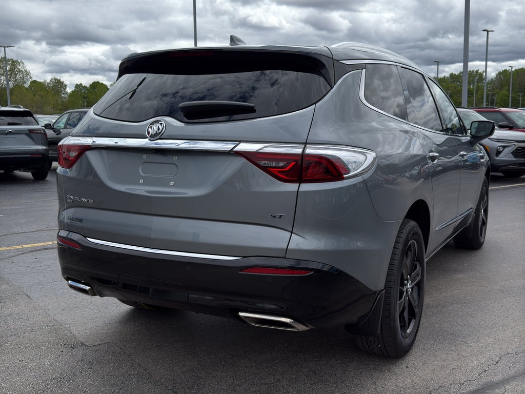 2023 Buick Enclave Essence AWD