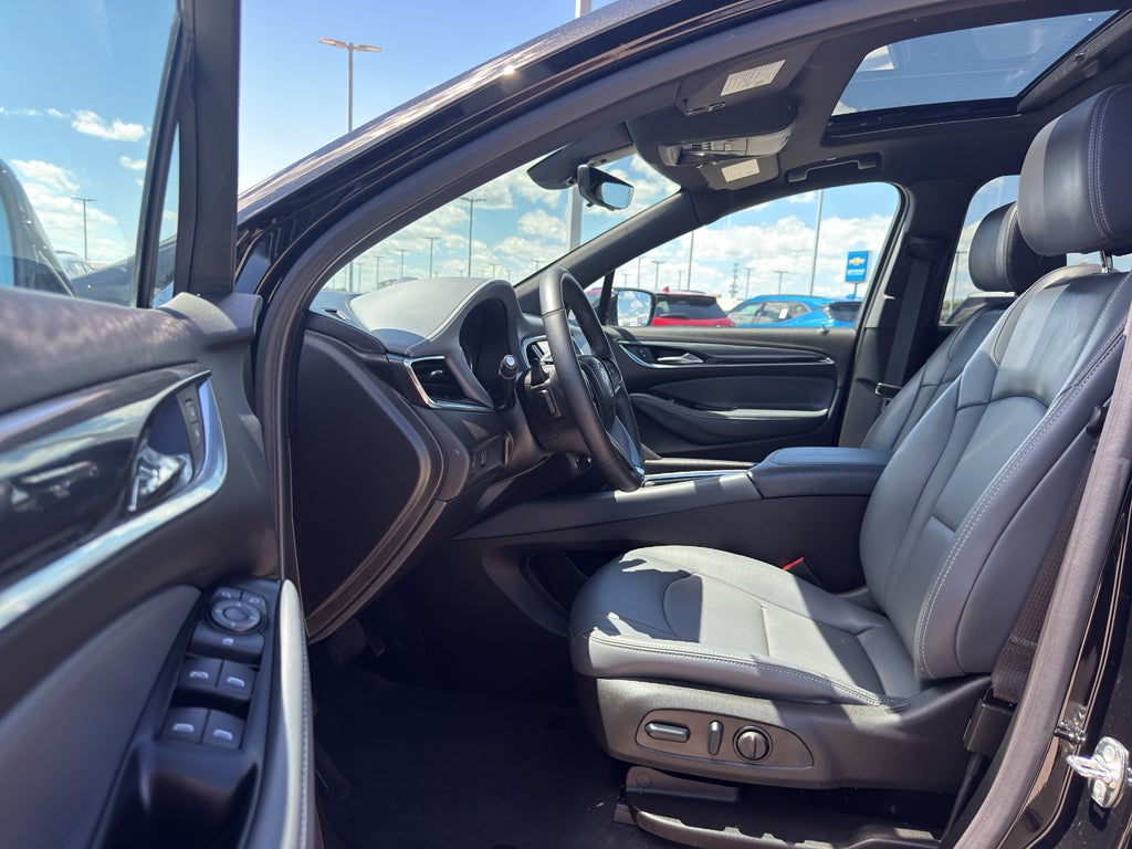2024 Buick Enclave Essence AWD