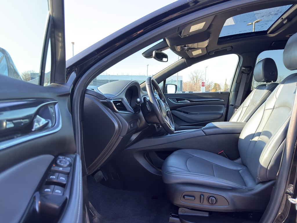 2024 Buick Enclave Essence AWD