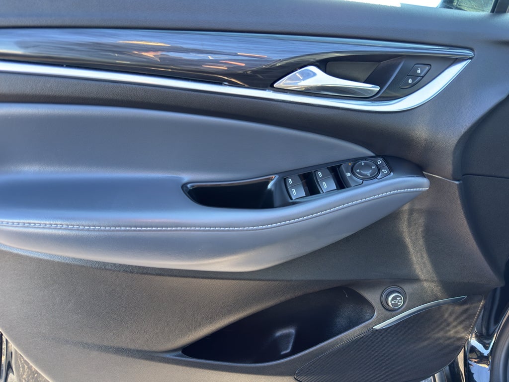 2024 Buick Enclave Essence AWD