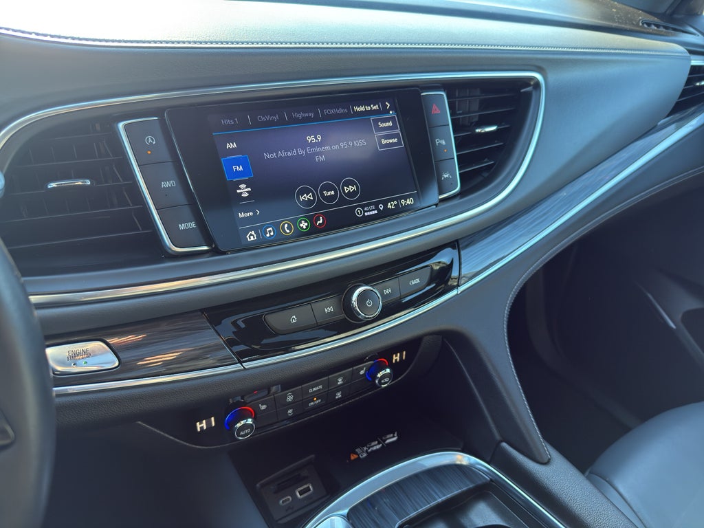 2024 Buick Enclave Essence AWD