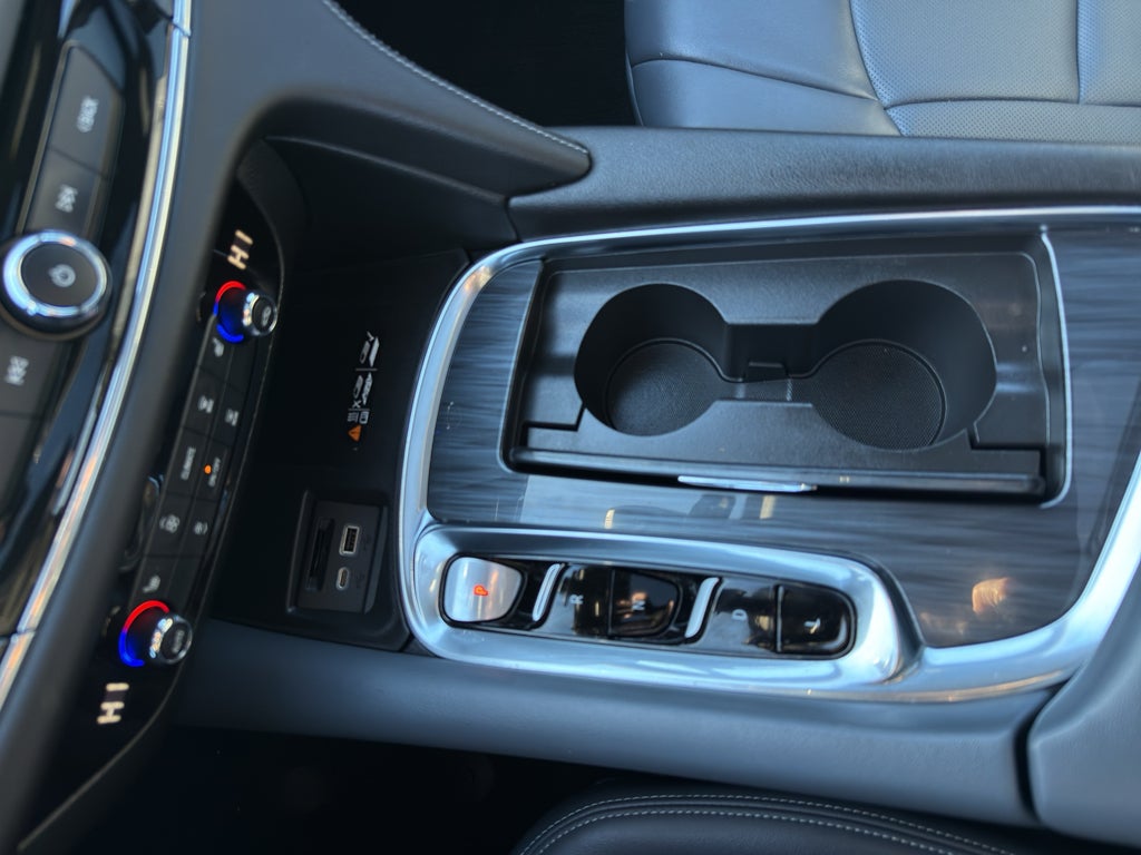 2024 Buick Enclave Essence AWD