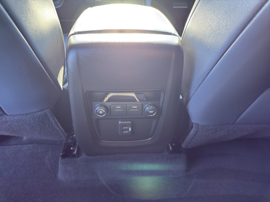 2024 Buick Enclave Essence AWD