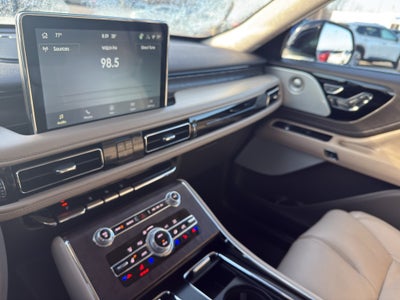 2022 Lincoln Aviator Reserve AWD