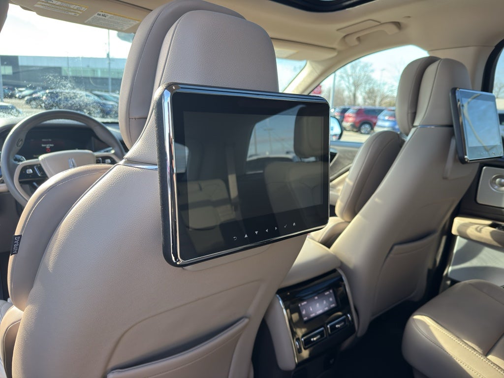 2022 Lincoln Aviator Reserve AWD