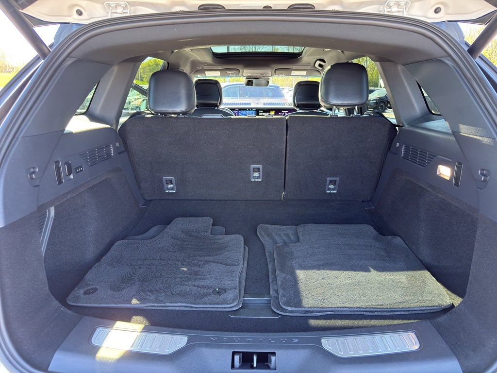 2024 Lincoln Nautilus Reserve AWD