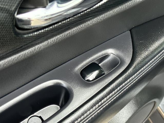 2015 Nissan Rogue AWD 4dr SL