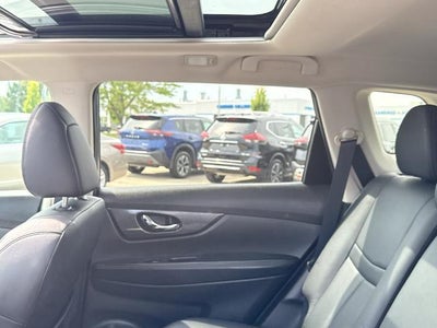 2015 Nissan Rogue AWD 4dr SL