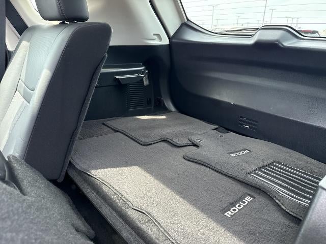2015 Nissan Rogue AWD 4dr SL