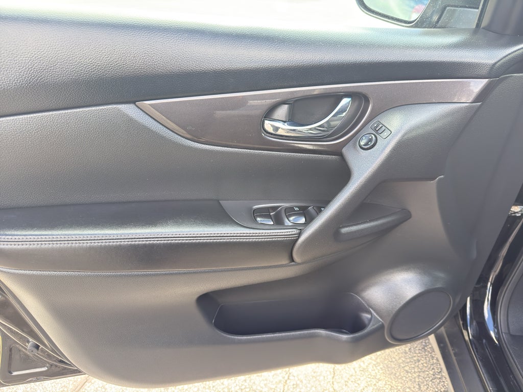 2019 Nissan Rogue AWD S