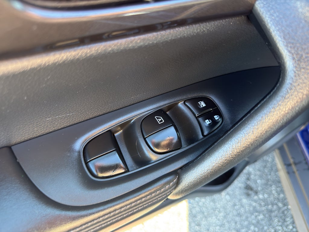2020 Nissan Rogue AWD SV