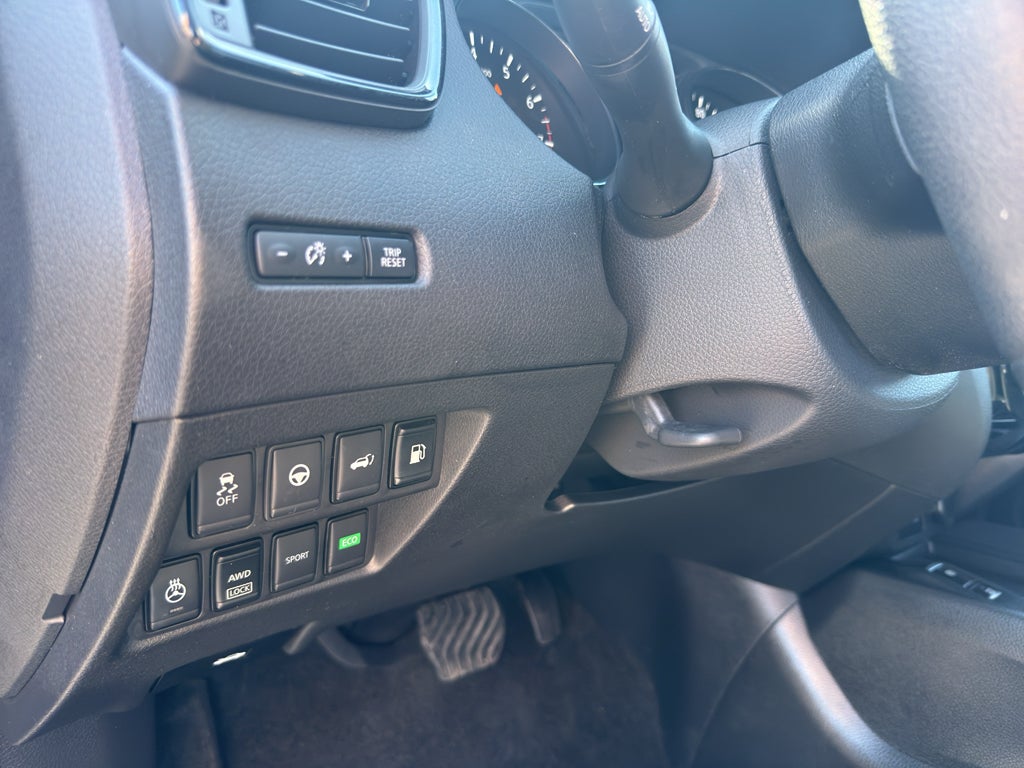 2020 Nissan Rogue AWD SV