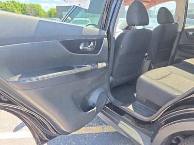 2017 Nissan Rogue AWD SV