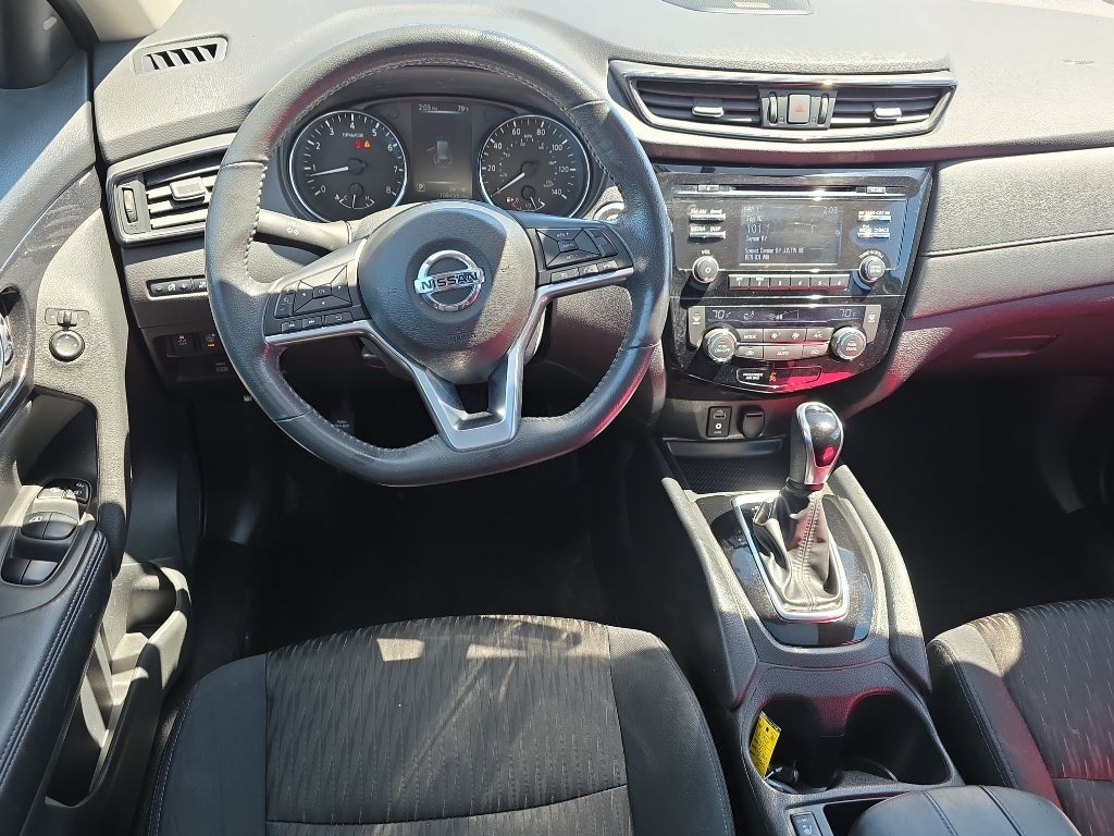2017 Nissan Rogue AWD SV