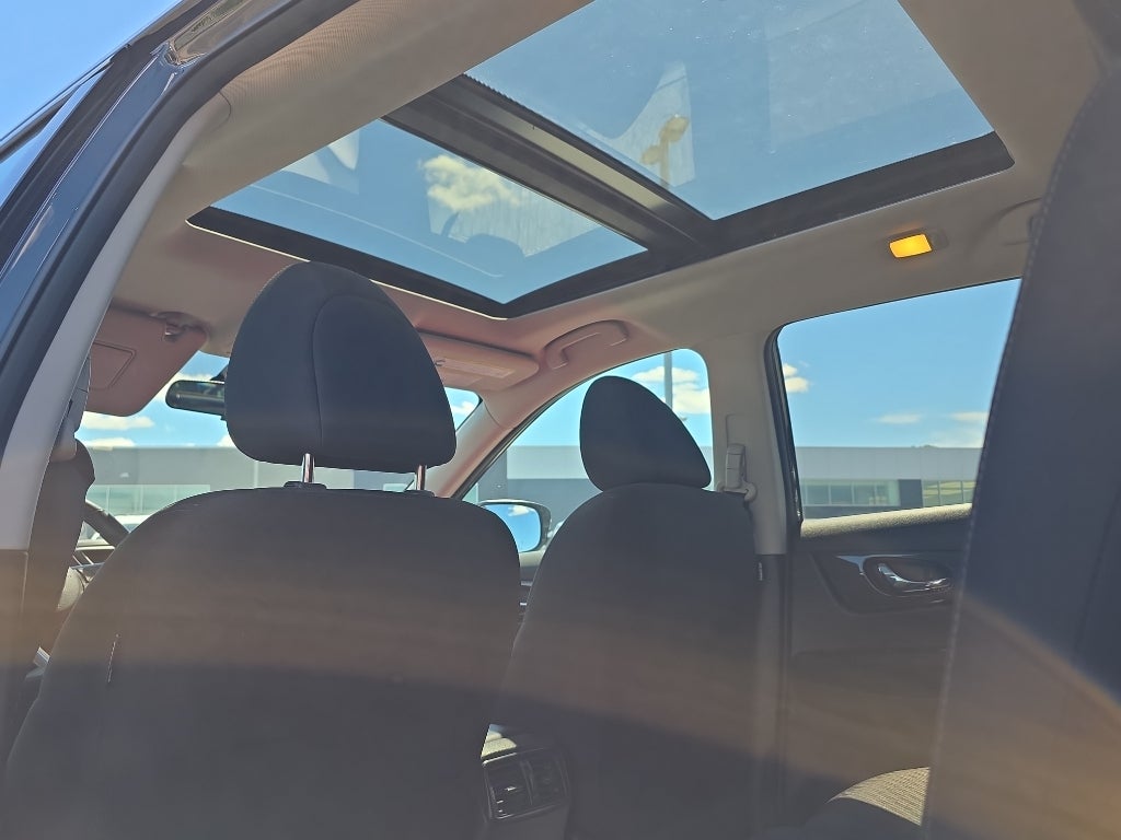 2017 Nissan Rogue AWD SV