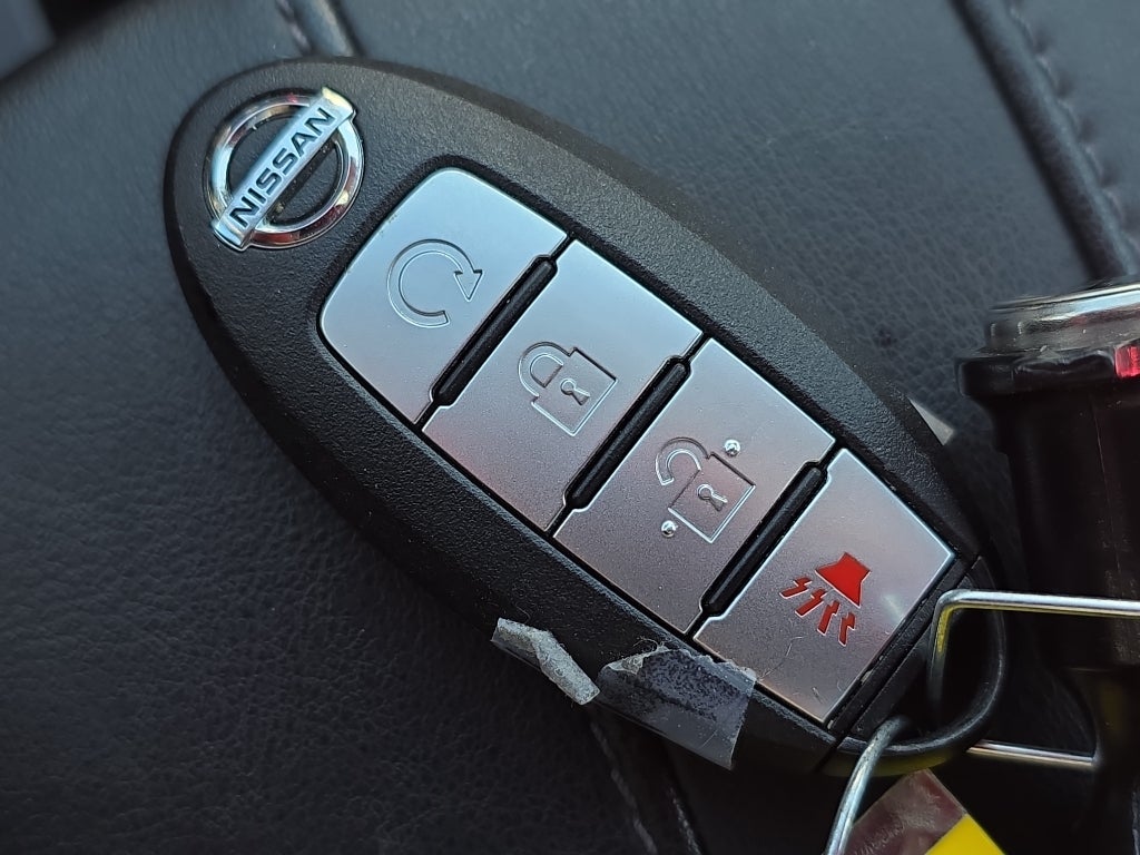 2017 Nissan Rogue AWD SV