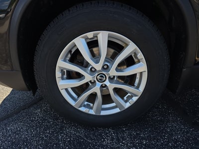 2017 Nissan Rogue AWD SV