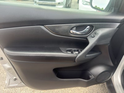 2016 Nissan Rogue AWD 4dr SL