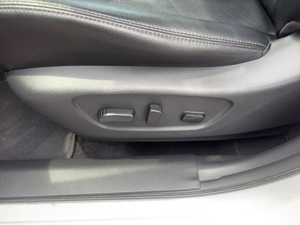 2016 Nissan Rogue AWD 4dr SL