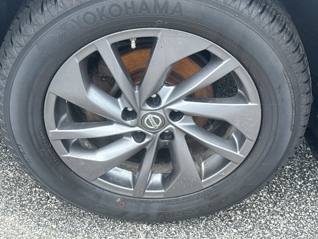 2016 Nissan Rogue AWD 4dr SL