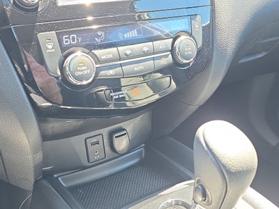 2016 Nissan Rogue AWD 4dr SL