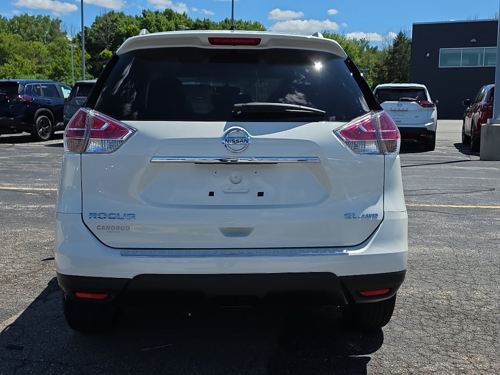 2016 Nissan Rogue AWD 4dr SL